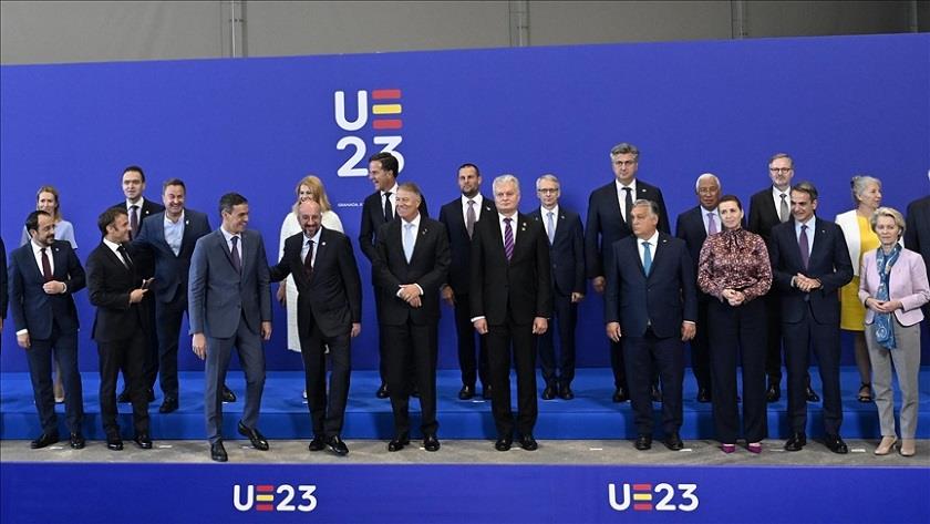 Iranpress: European Union leaders meet in Granada for an informal summit