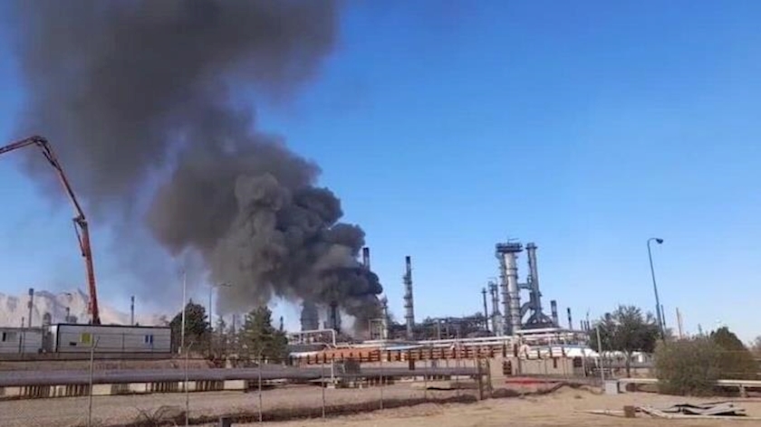 Iranpress: Fire breaks out at Isfahan refinery