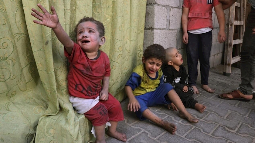 Iranpress: UNICEF urges truce as disease threatens to kill more children in Gaza